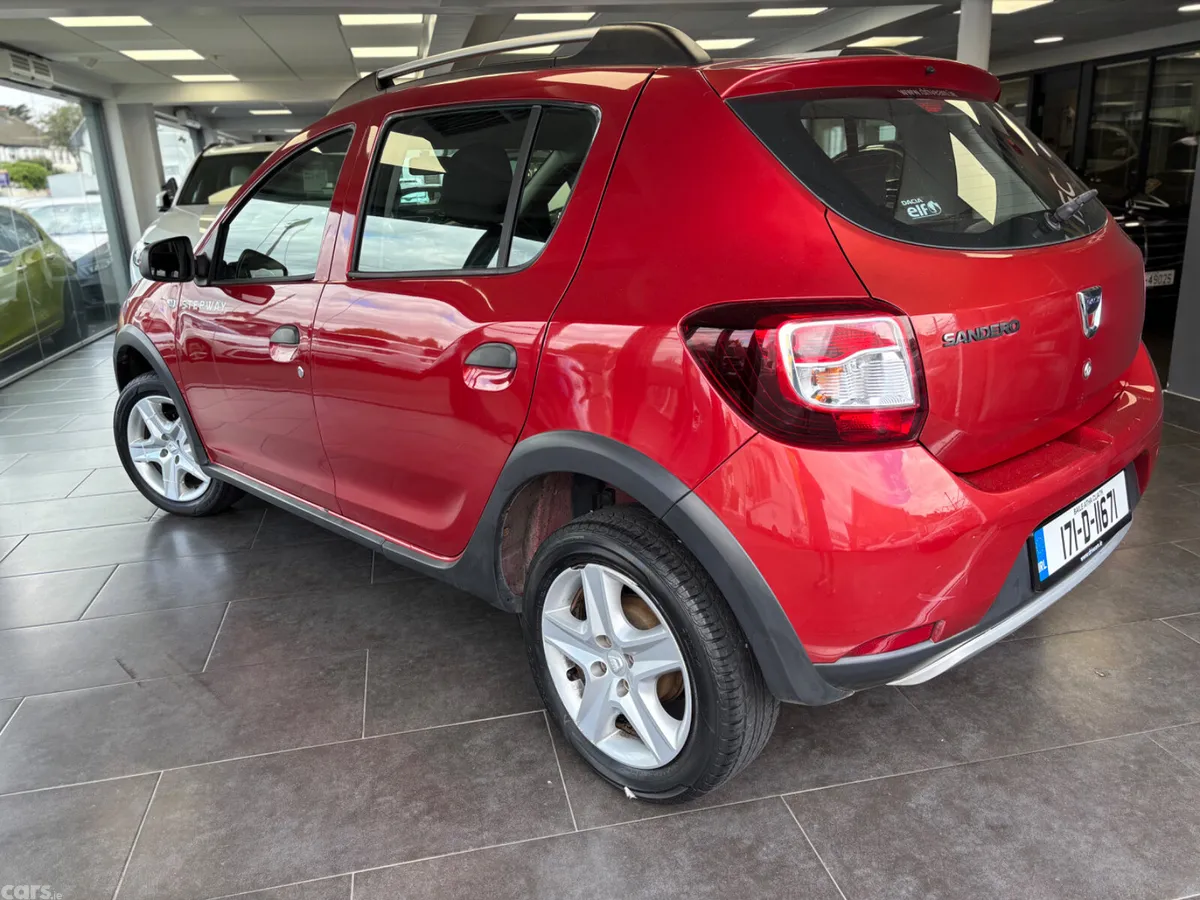 Dacia Sandero Stepway Hatchback, Diesel, 2017, Red