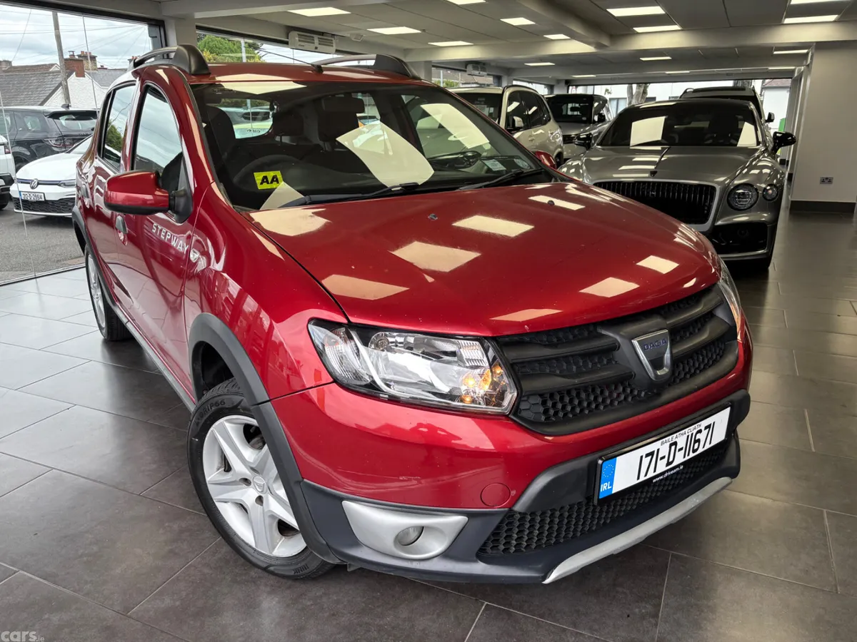 Dacia Sandero Stepway Hatchback, Diesel, 2017, Red