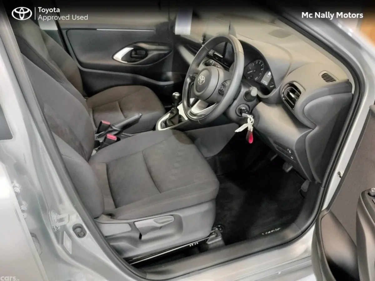 Toyota Yaris Hatchback, Petrol, 2024, Silver