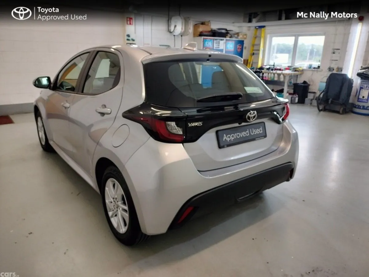 Toyota Yaris Hatchback, Petrol, 2024, Silver