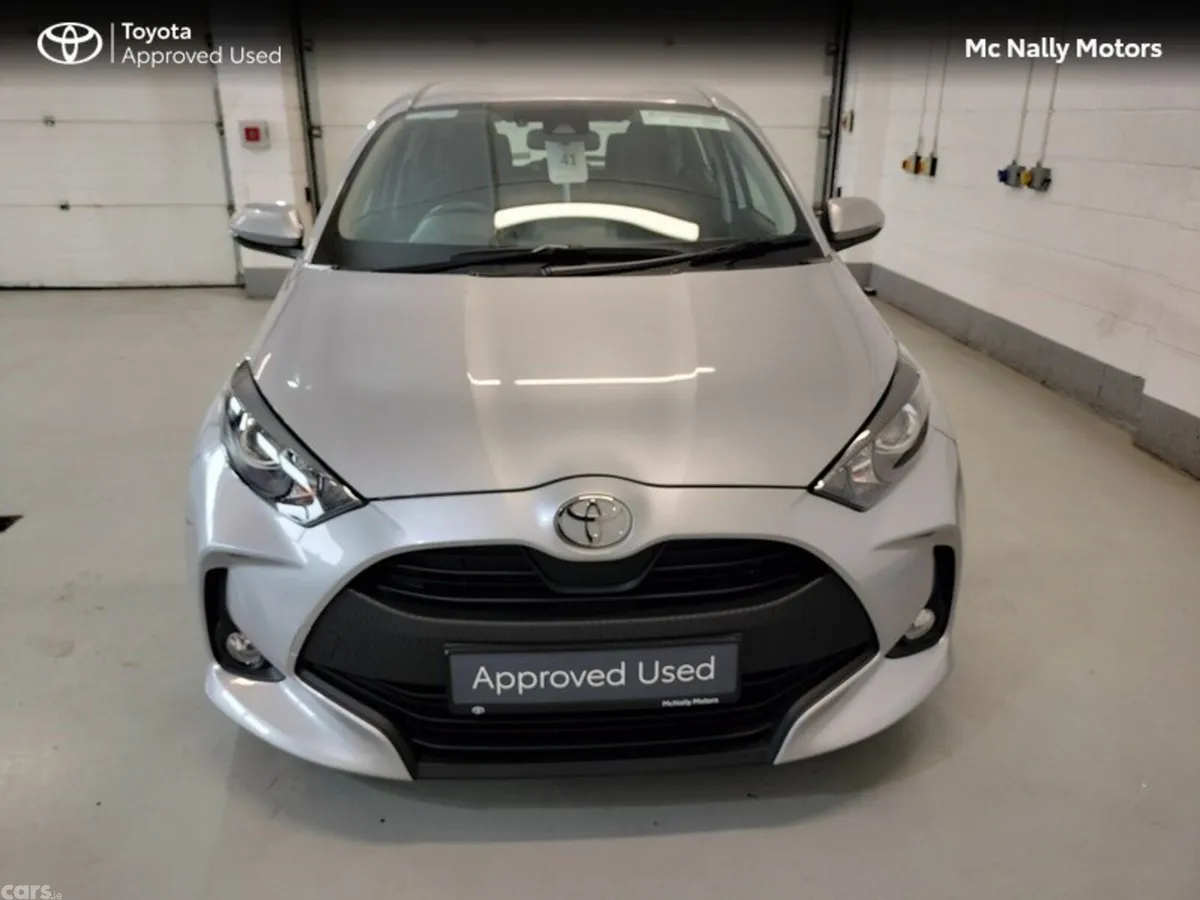 Toyota Yaris Hatchback, Petrol, 2024, Silver
