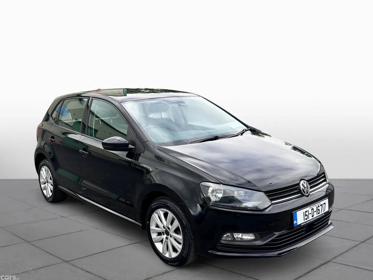 Volkswagen Polo Hatchback, Petrol, 2015, Black