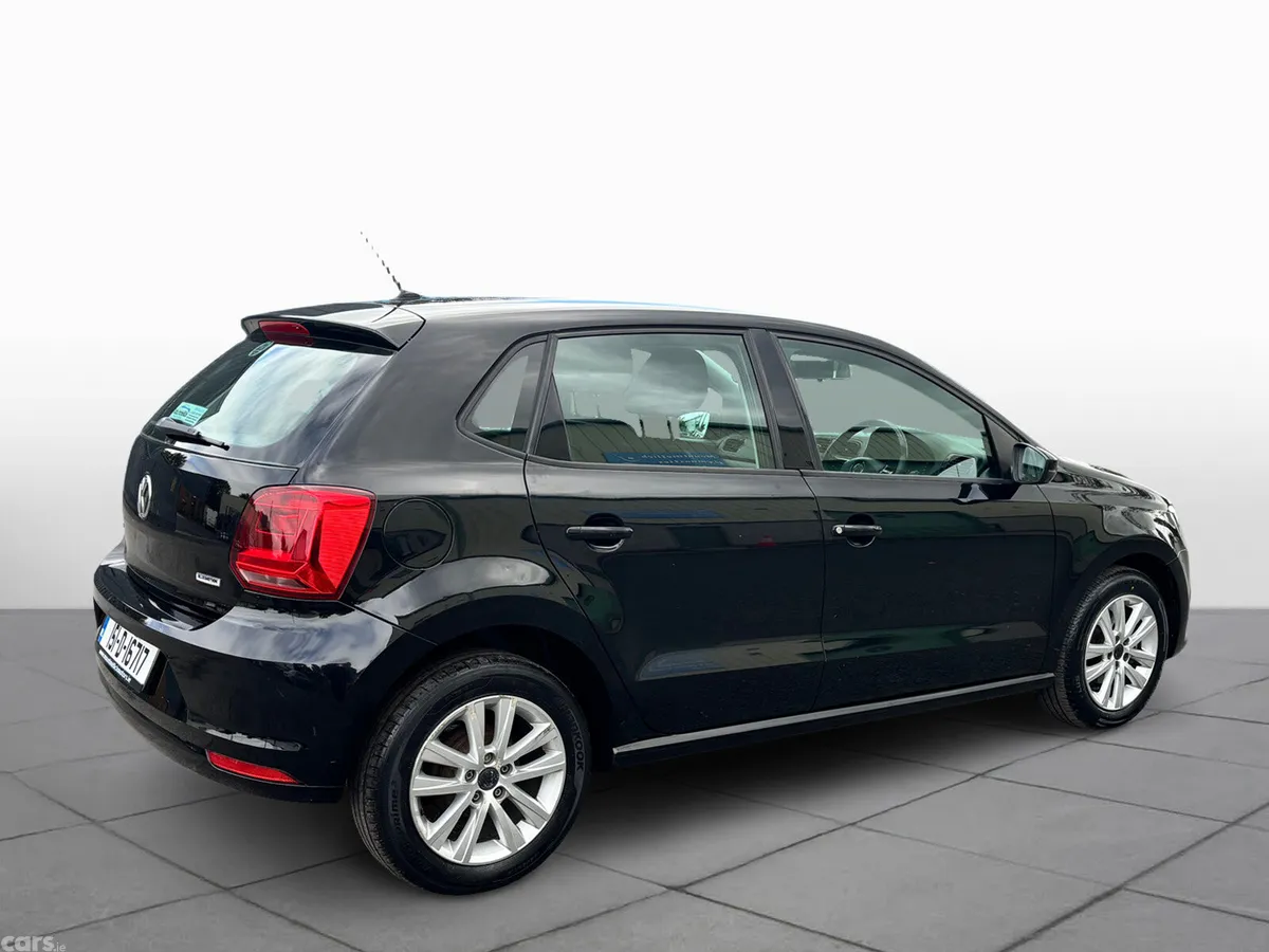 Volkswagen Polo Hatchback, Petrol, 2015, Black