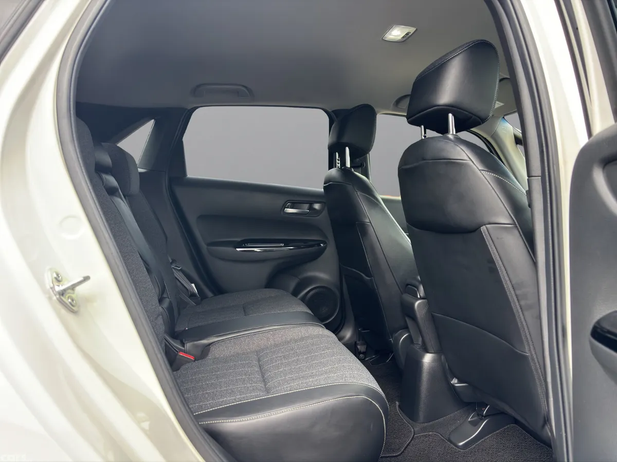 Honda Fit Hatchback, Petrol Hybrid, 2020, White