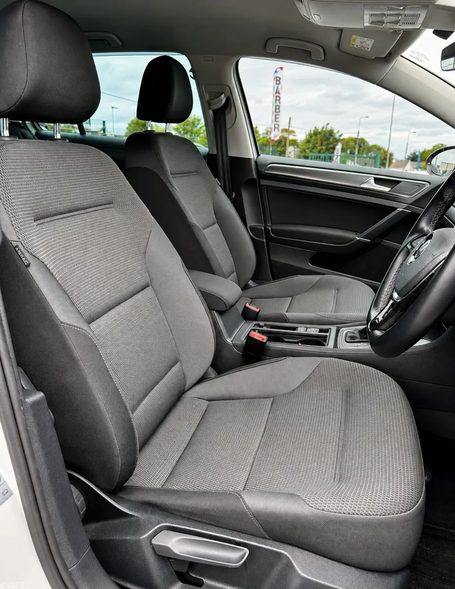 Volkswagen Golf Hatchback, Petrol, 2019, White