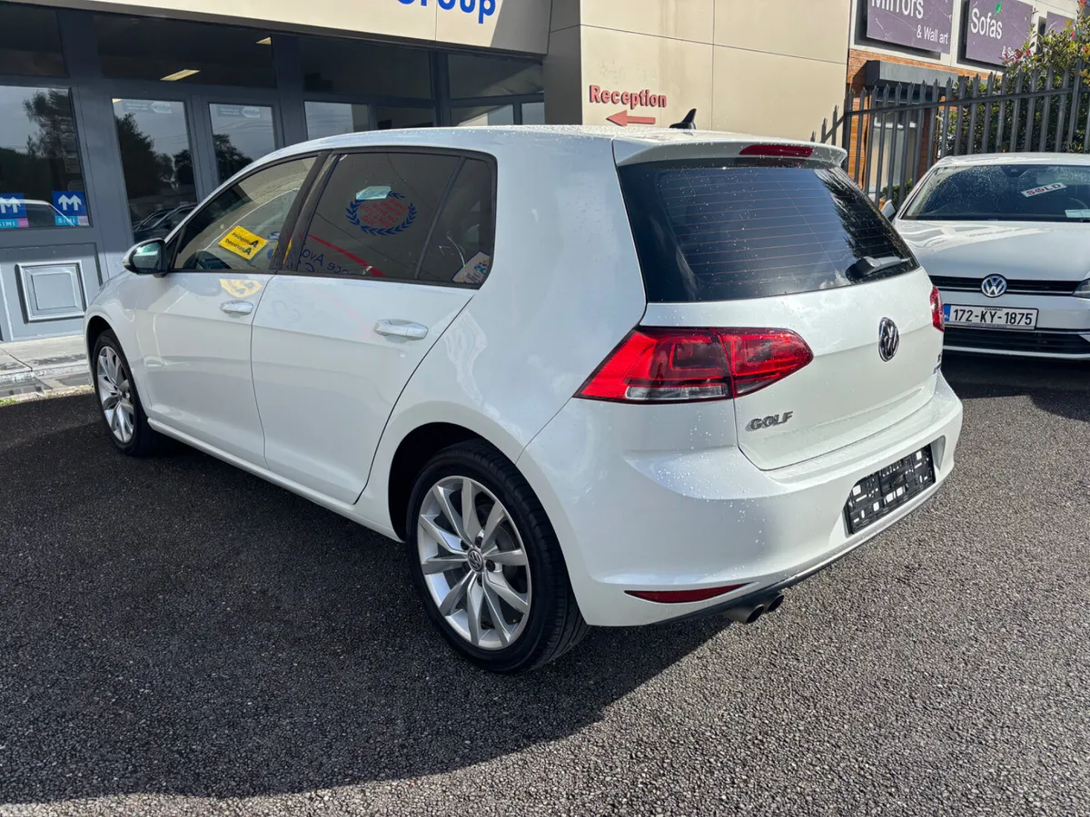 Volkswagen Golf Hatchback, Petrol, 2015, White