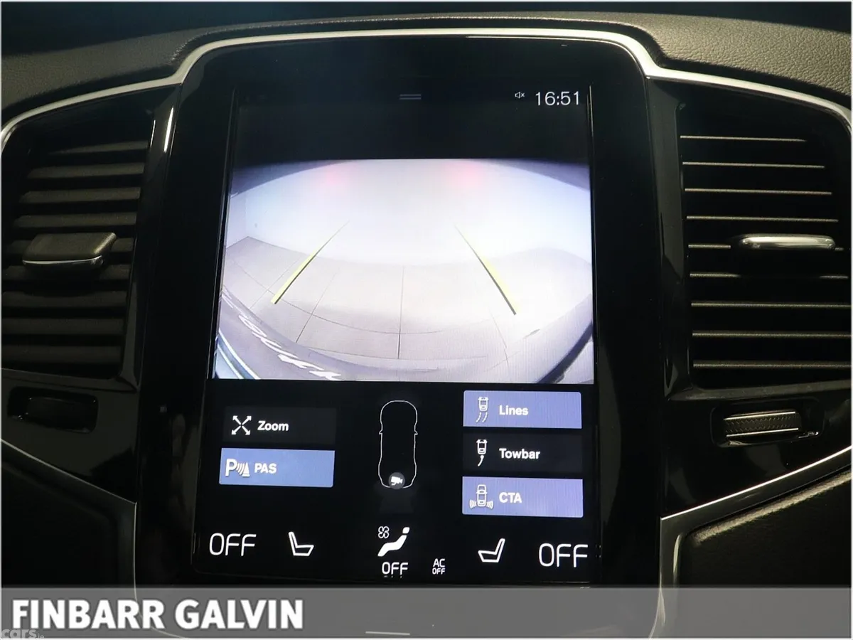 Volvo XC90 SUV, Petrol Plug-in Hybrid, 2019, Blue