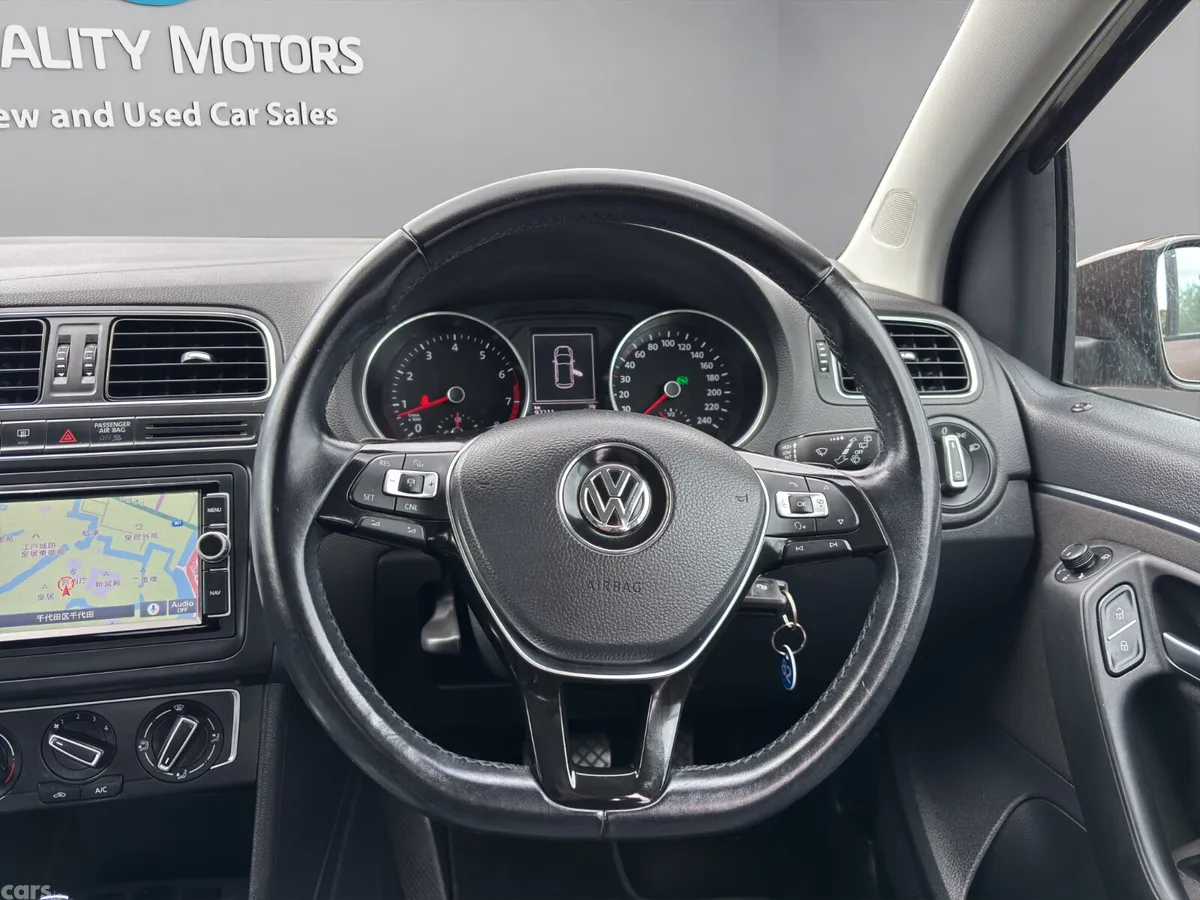 Volkswagen Polo Hatchback, Petrol, 2015, Brown