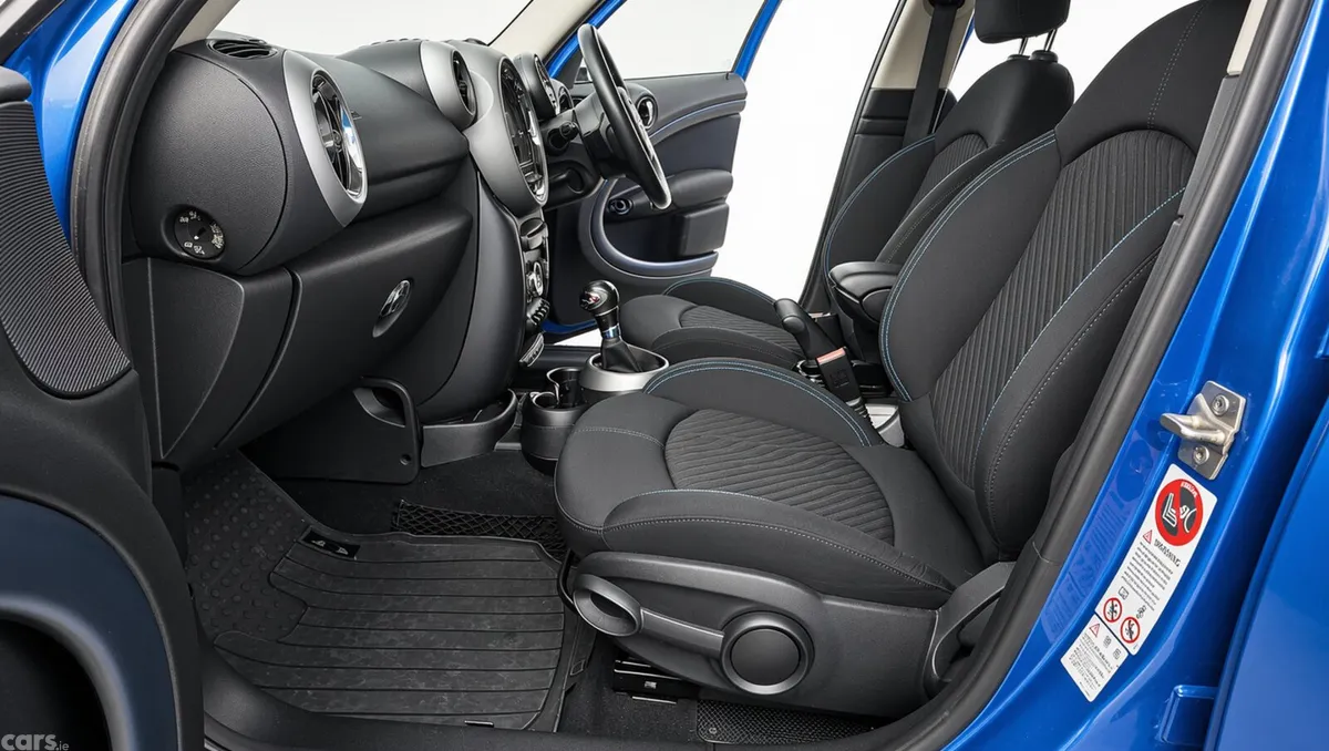 Mini Cooper Hatchback, Petrol, 2012, Blue