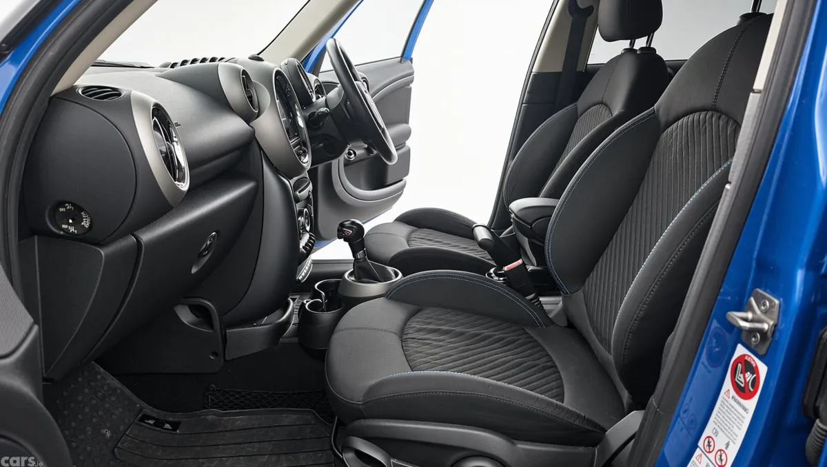 Mini Cooper Hatchback, Petrol, 2012, Blue