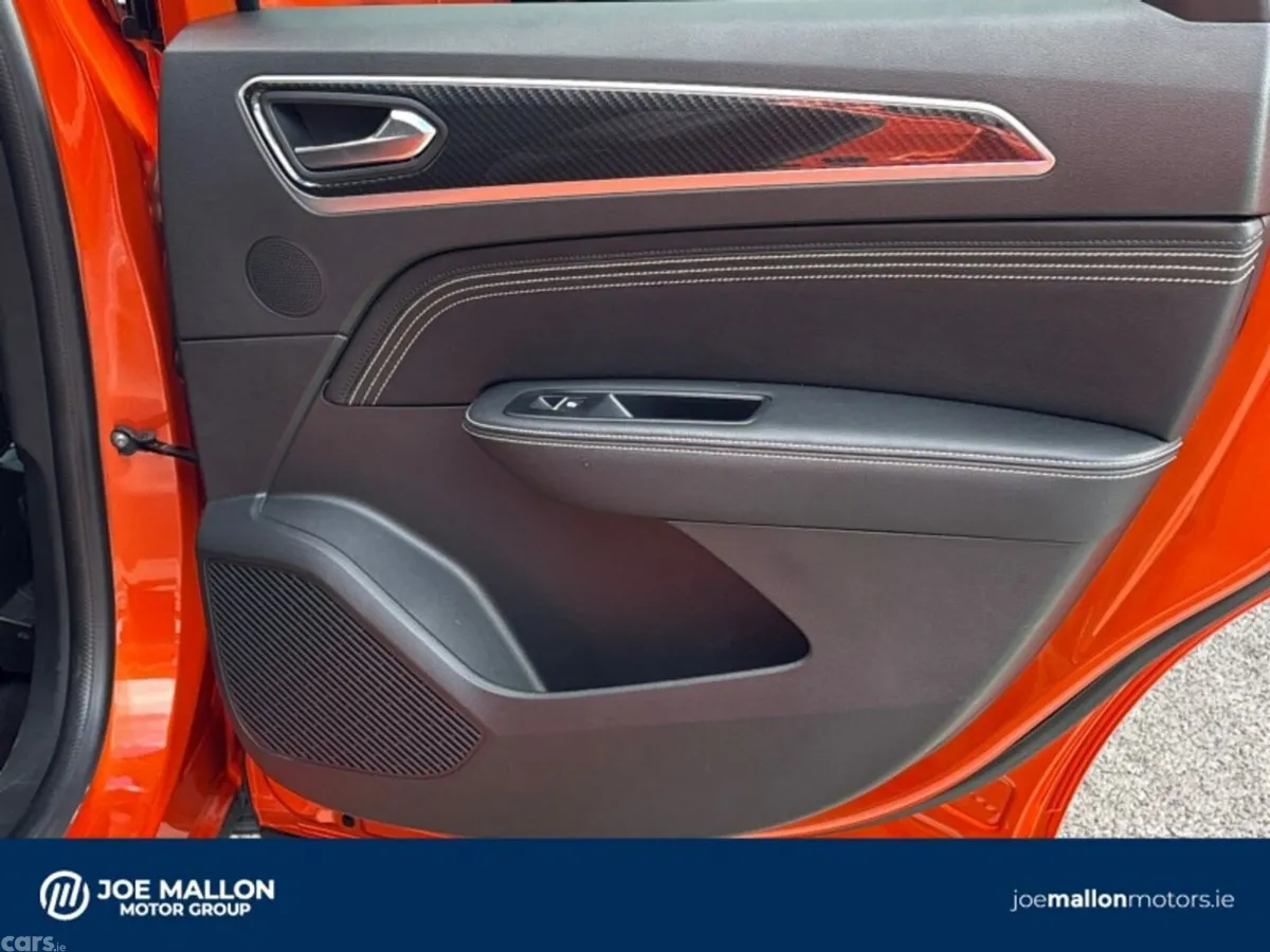 Renault Arkana Hatchback, Petrol, 2023, Orange