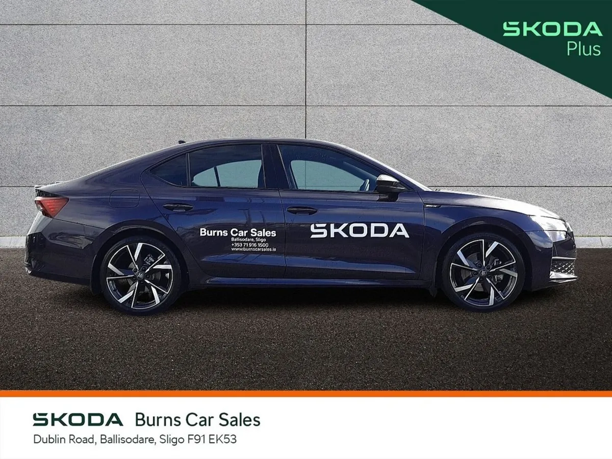 Skoda Octavia Saloon, Diesel, 2026, Purple