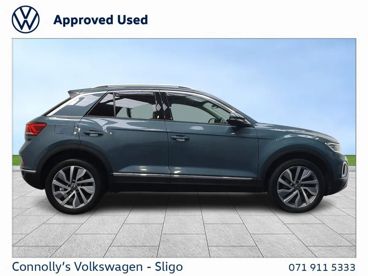 Volkswagen T-Roc SUV, Diesel, 2023, Blue