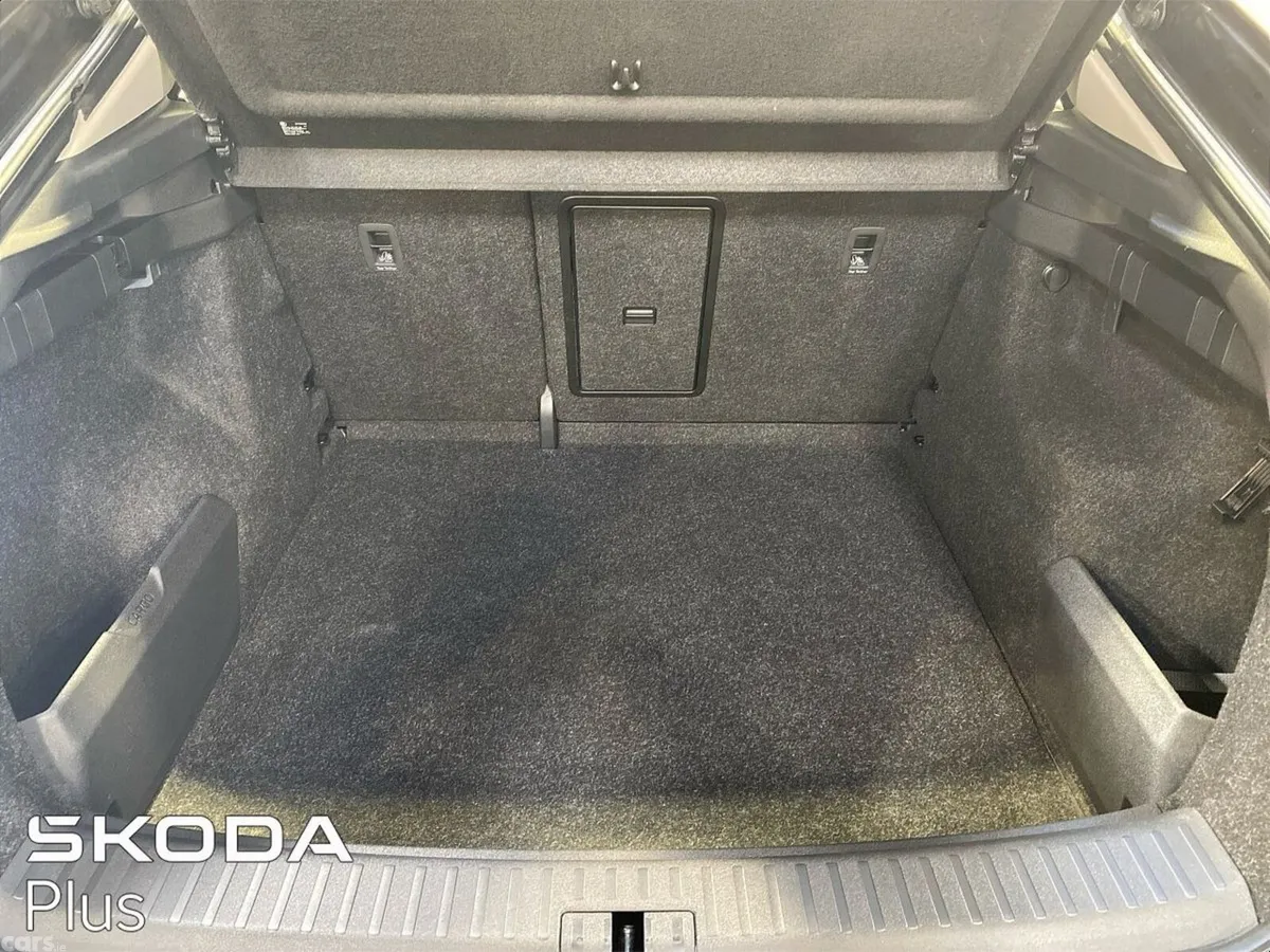 Skoda Enyaq Hatchback, Electric, 2023, Black