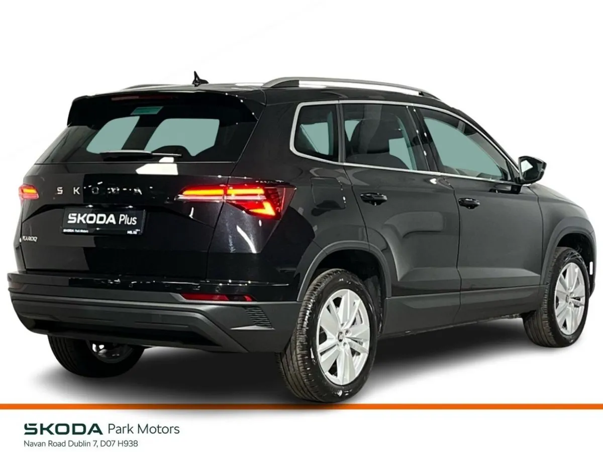 Skoda Karoq SUV, Petrol, 2026, Black