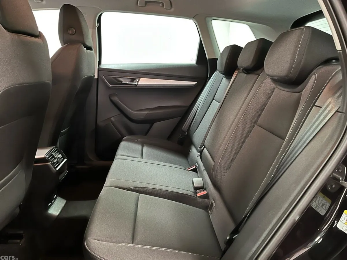 Skoda Karoq SUV, Petrol, 2026, Black