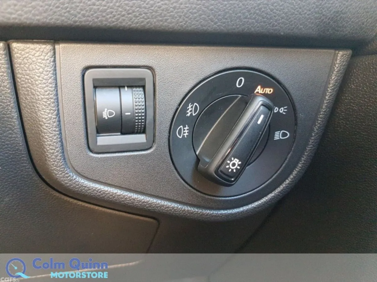 Volkswagen Polo Hatchback, Petrol, 2025, White