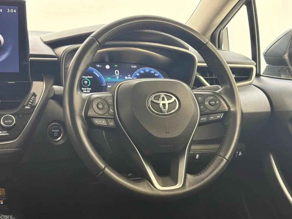 Toyota Corolla Saloon, Petrol Hybrid, 2025, Grey