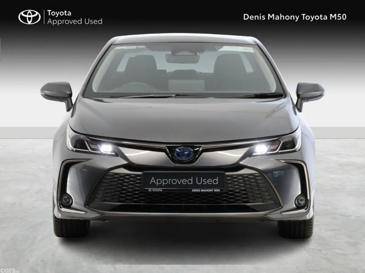 Toyota Corolla Saloon, Petrol Hybrid, 2025, Grey