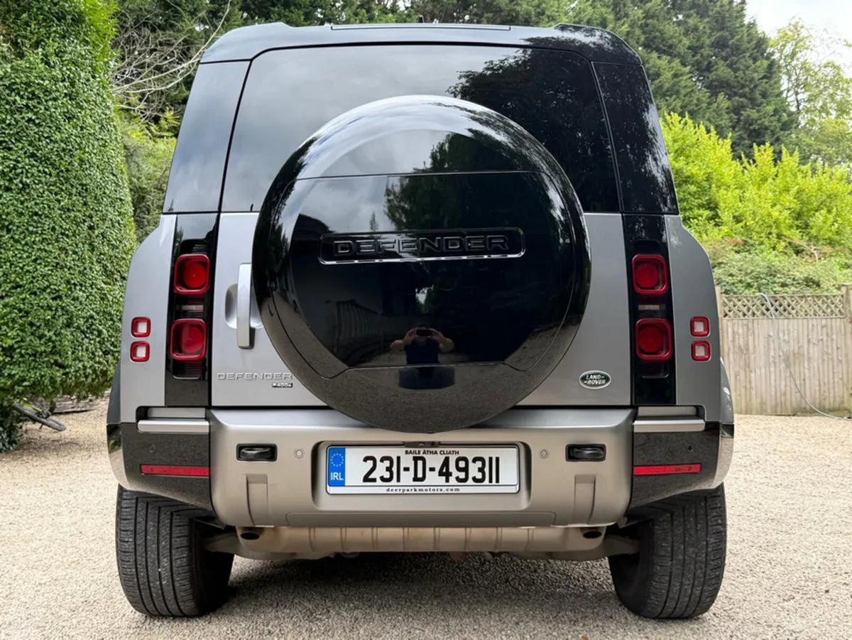 Land Rover Defender SUV, Petrol Plug-in Hybrid, 2023, Grey