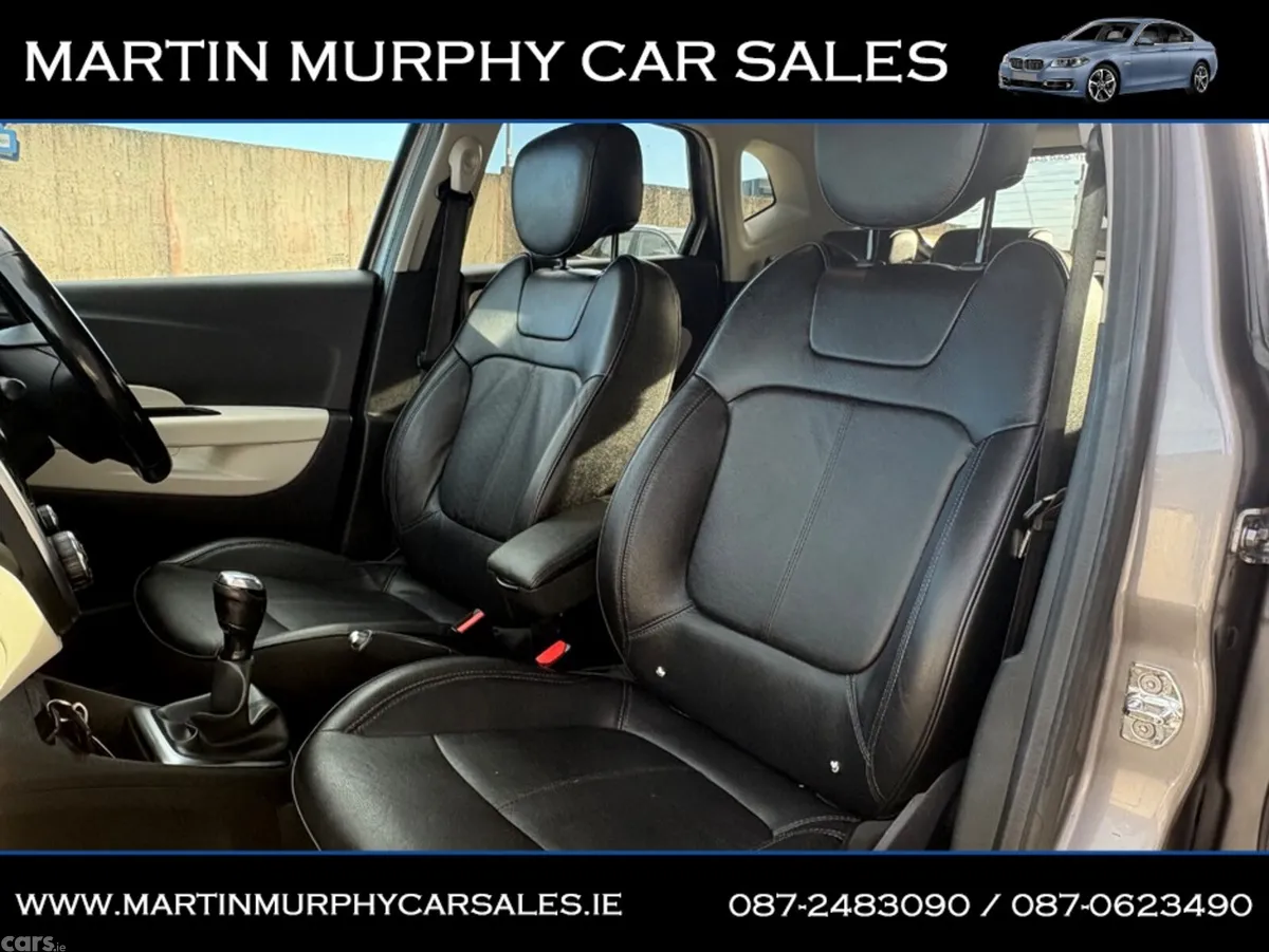 Renault Captur Hatchback, Diesel, 2018, Grey