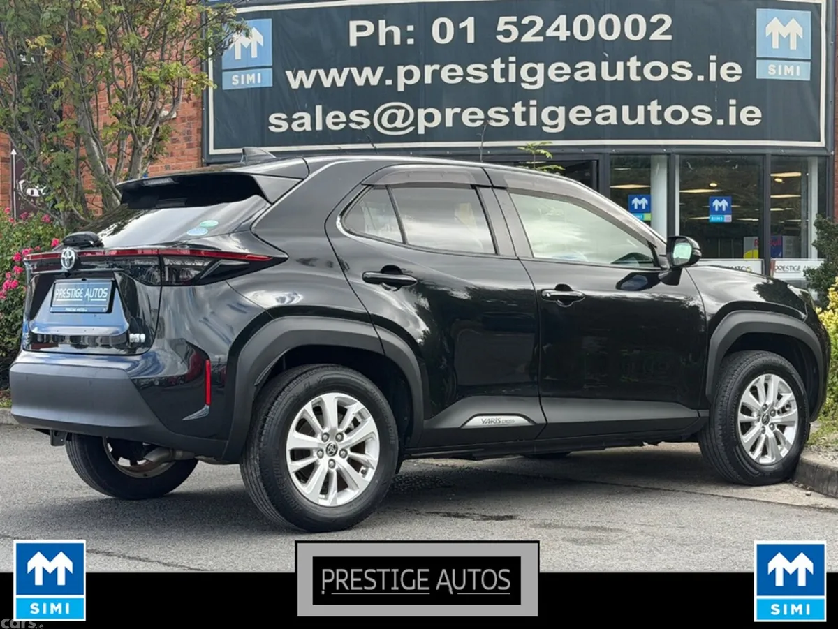 Toyota Yaris Cross SUV, Petrol Hybrid, 2020, Black