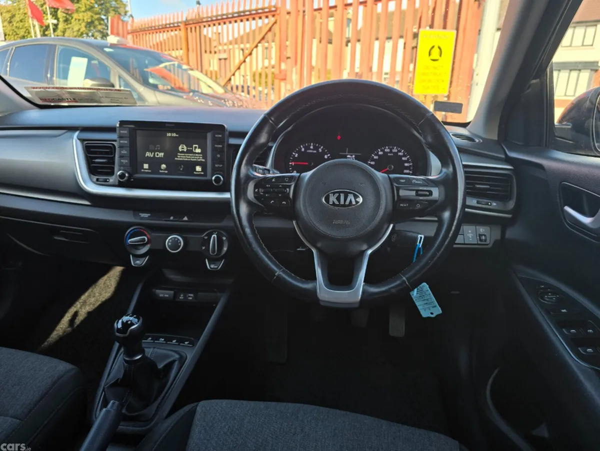 Kia Stonic SUV, Petrol, 2020, Grey