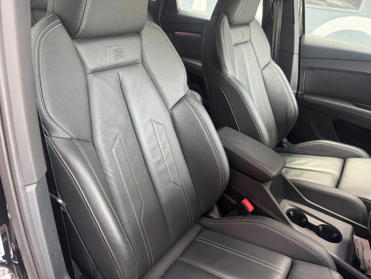 Audi Q4 e-tron SUV, Electric, 2022, Black