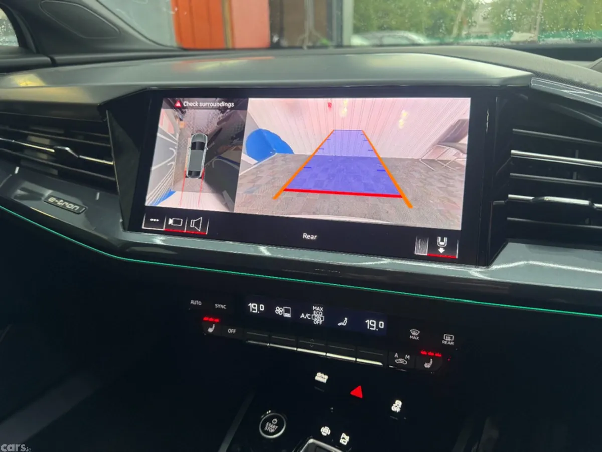 Audi Q4 e-tron SUV, Electric, 2025, White