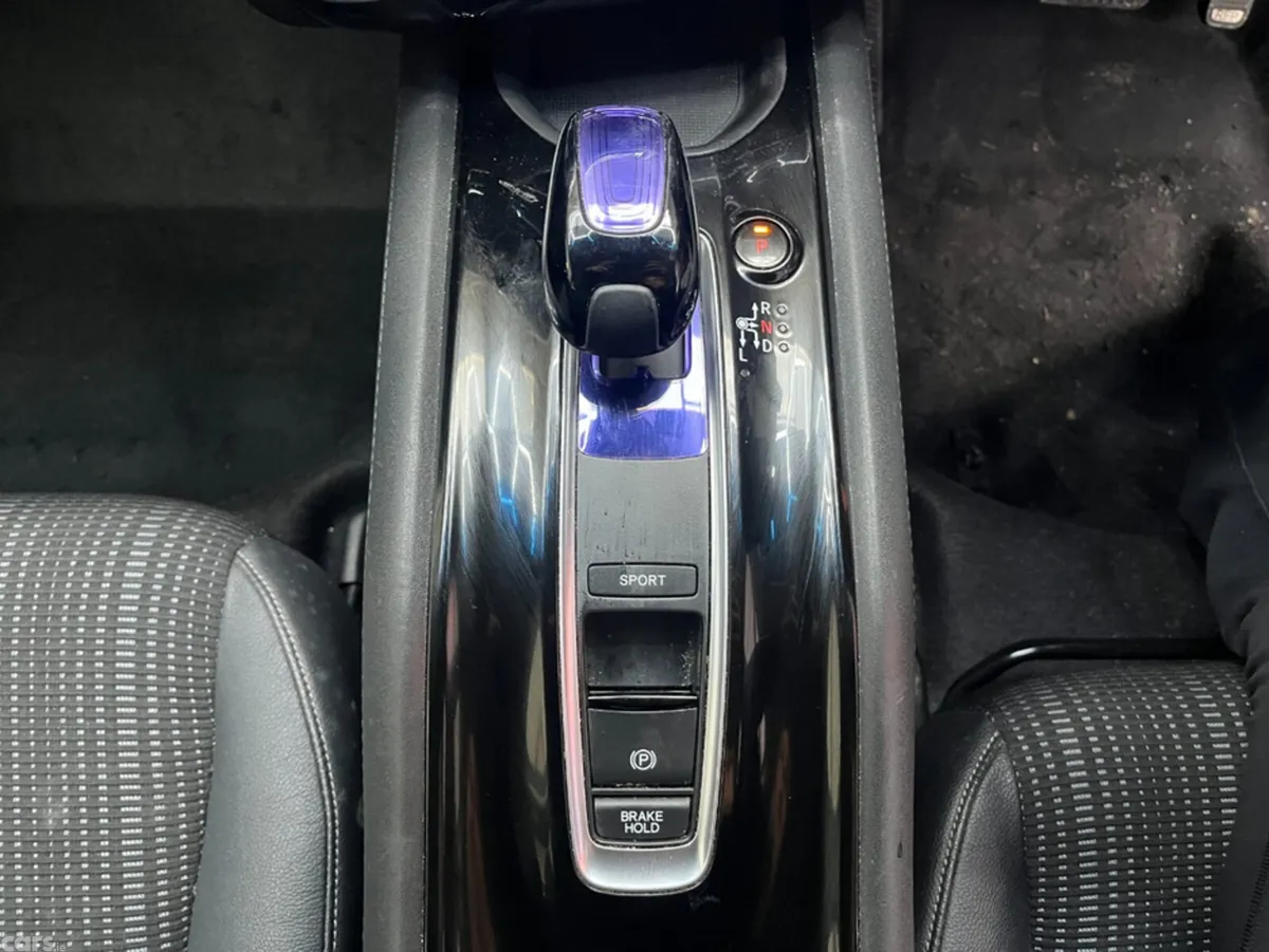 Honda Vezel SUV, Petrol Hybrid, 2017, Blue