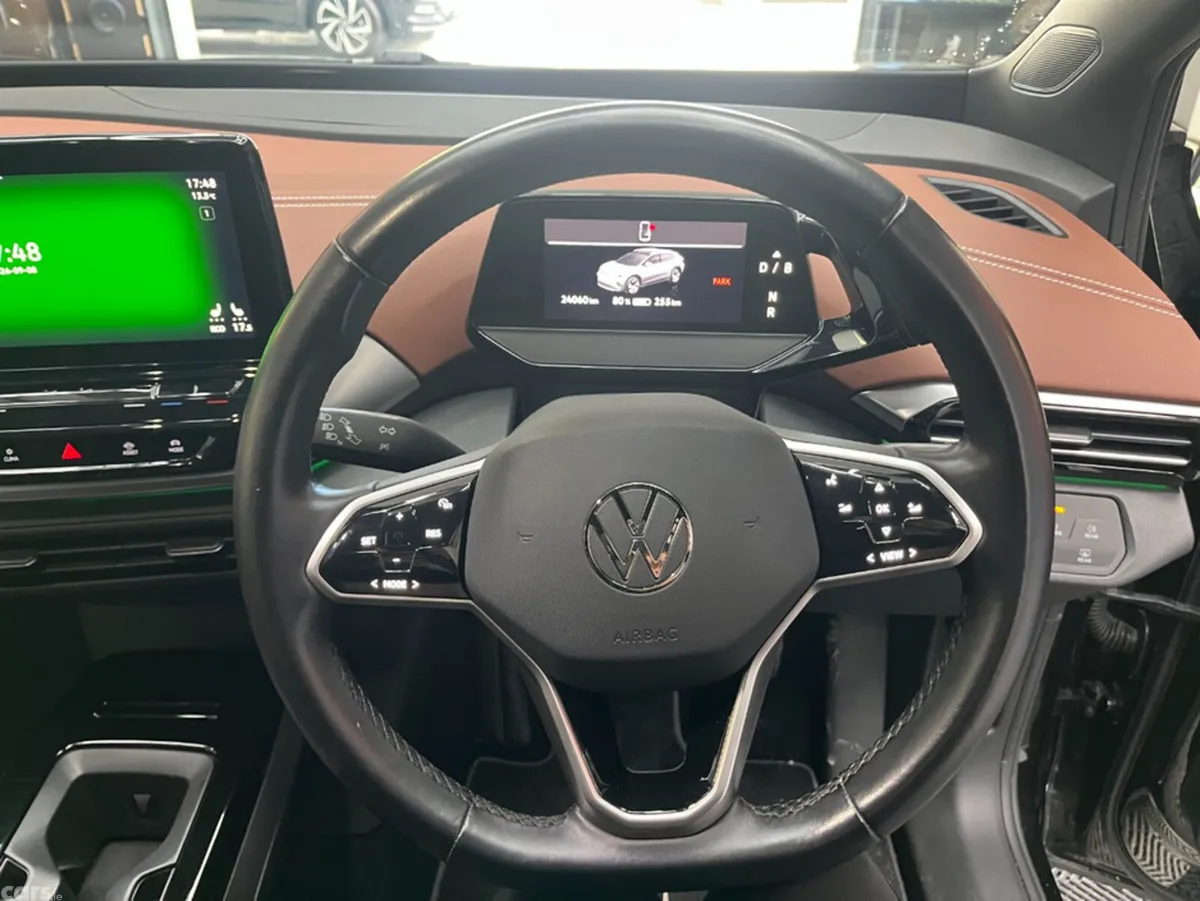 Volkswagen ID.4 SUV, Electric, 2023, Black