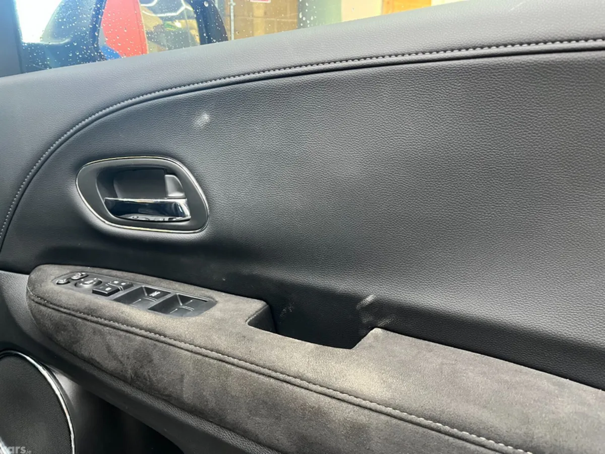 Honda Vezel SUV, Petrol, 2021, Black
