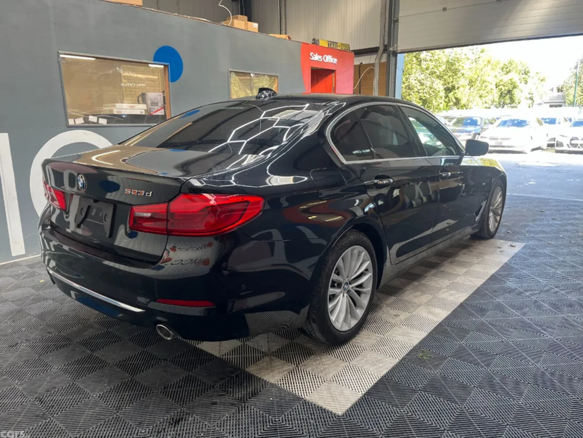 BMW 5-Series Saloon, Diesel, 2017, Black
