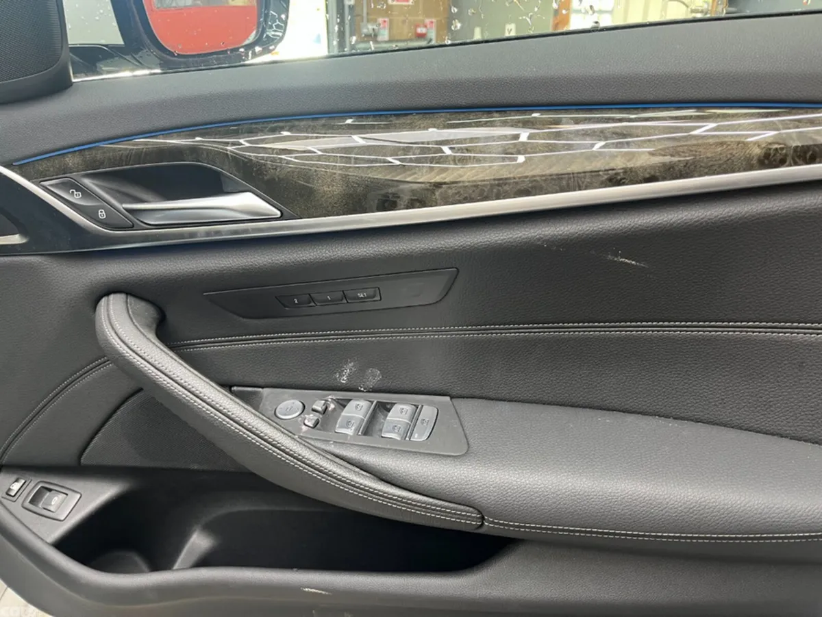 BMW 5-Series Saloon, Unknown, 2021, White