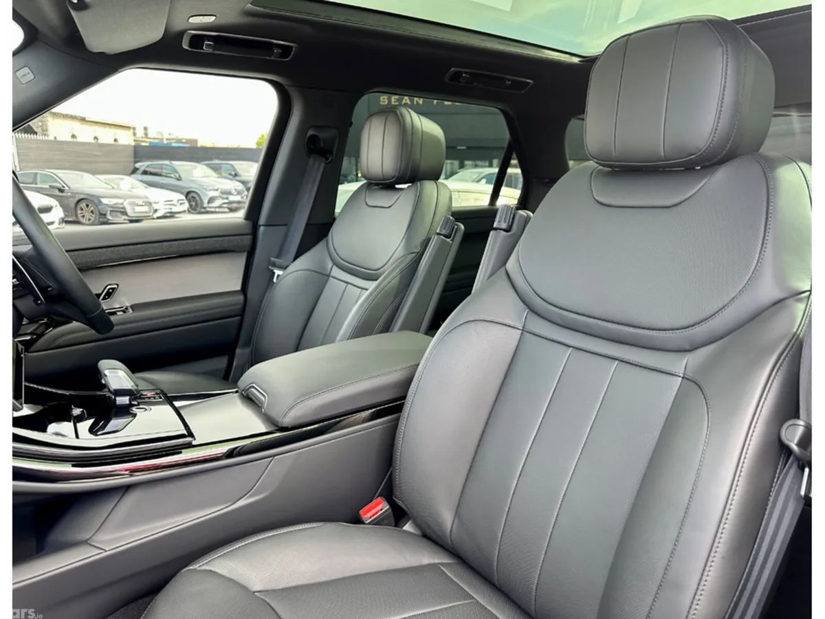 Land Rover Range Rover Sport Estate, Petrol Hybrid, 2026, Black