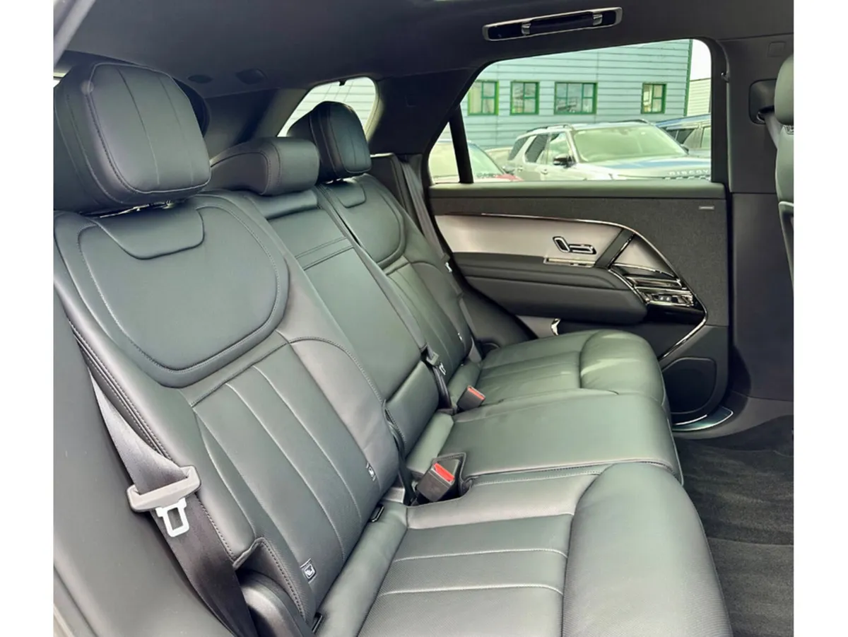 Land Rover Range Rover Sport Estate, Petrol Hybrid, 2026, Black