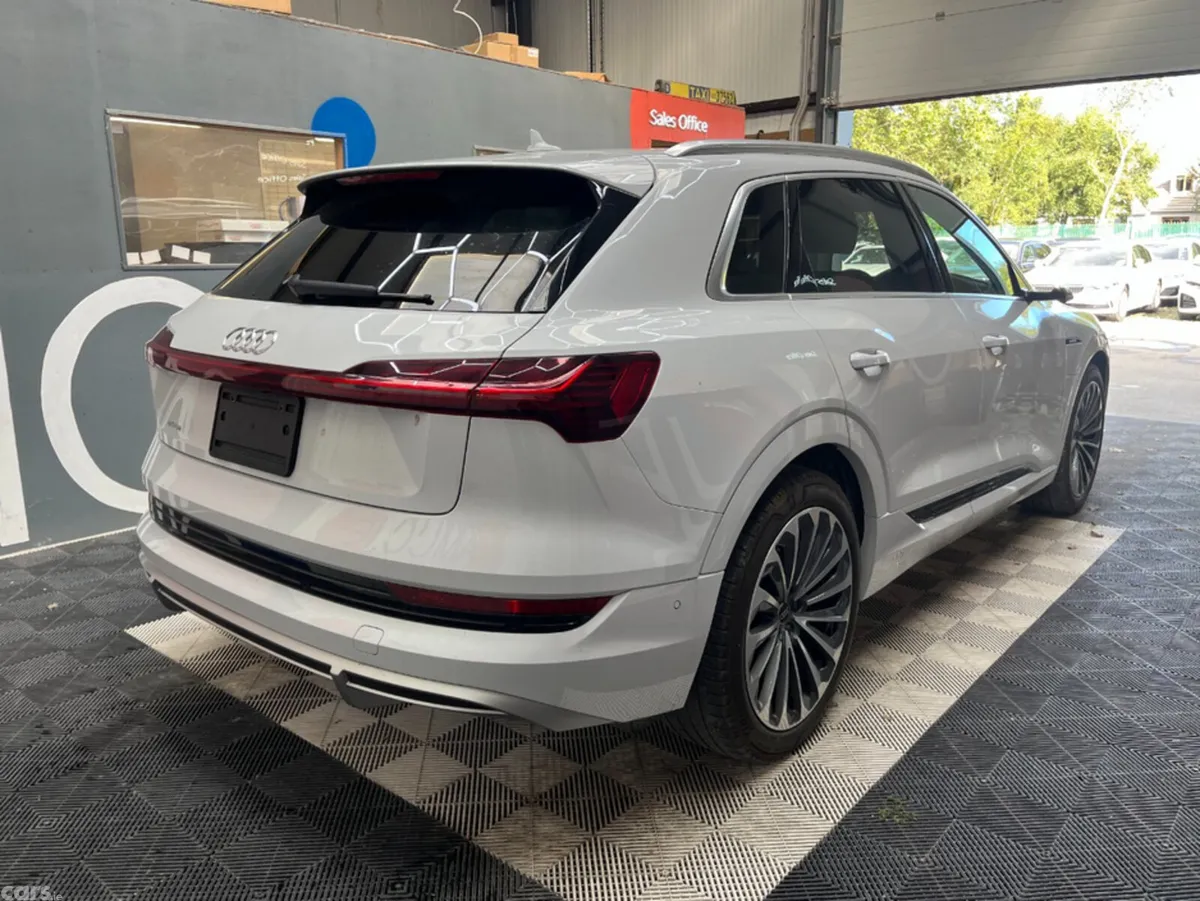 Audi e-tron SUV, Electric, 2023, White