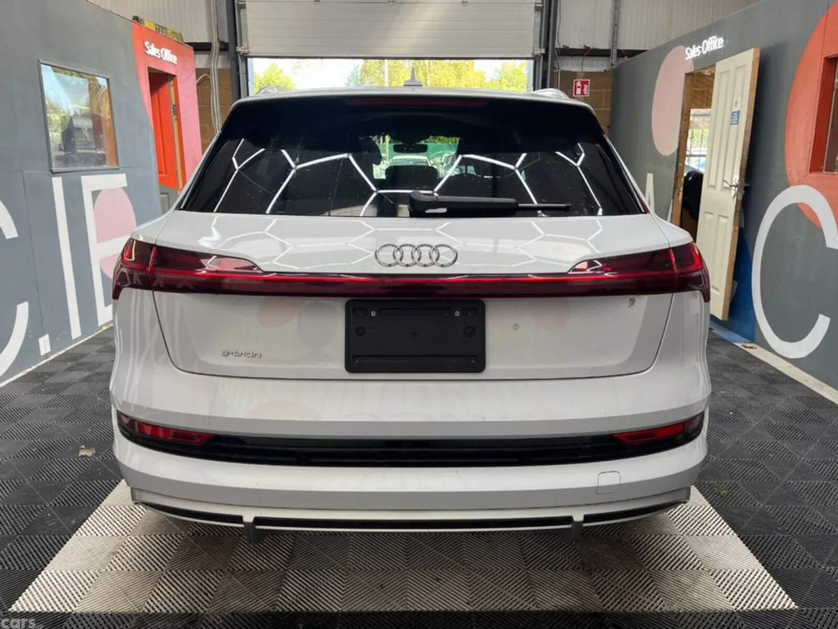 Audi e-tron SUV, Electric, 2023, White
