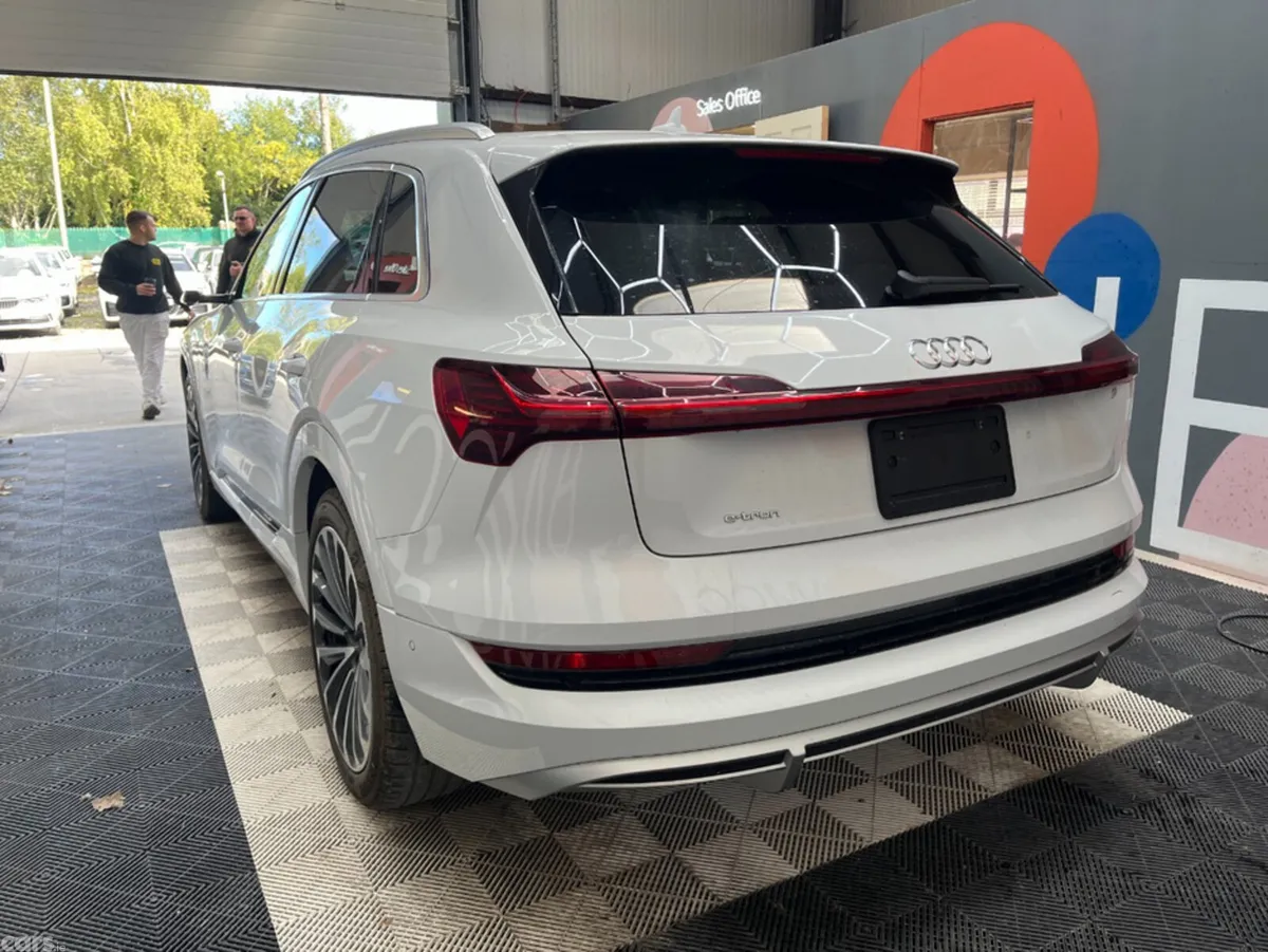 Audi e-tron SUV, Electric, 2023, White