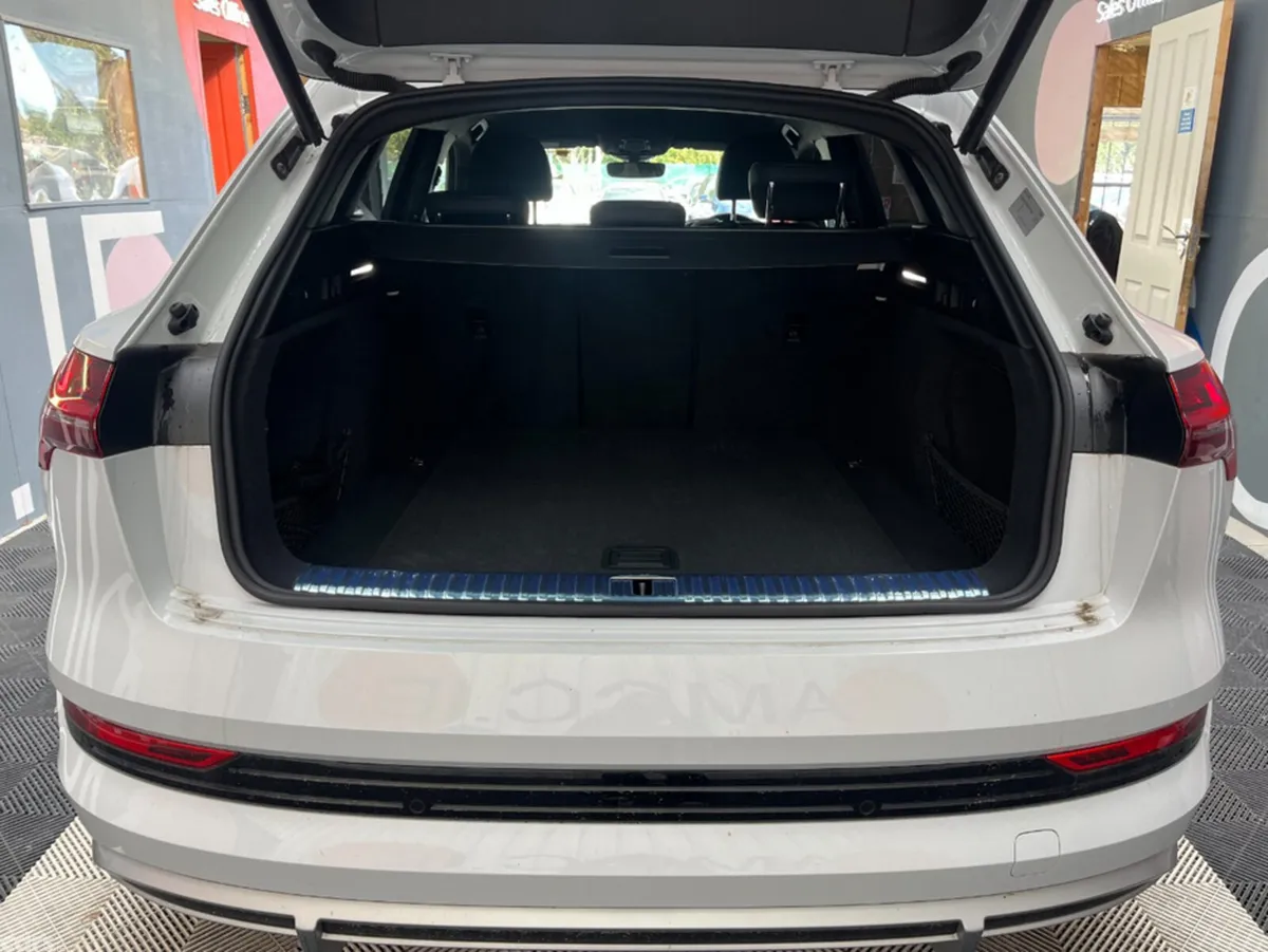 Audi e-tron SUV, Electric, 2023, White