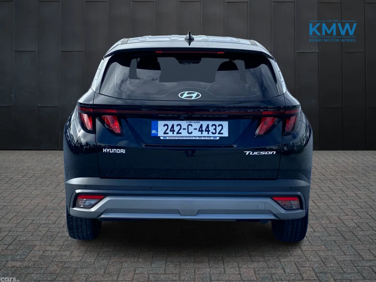Hyundai Tucson MPV, Diesel, 2024, Black