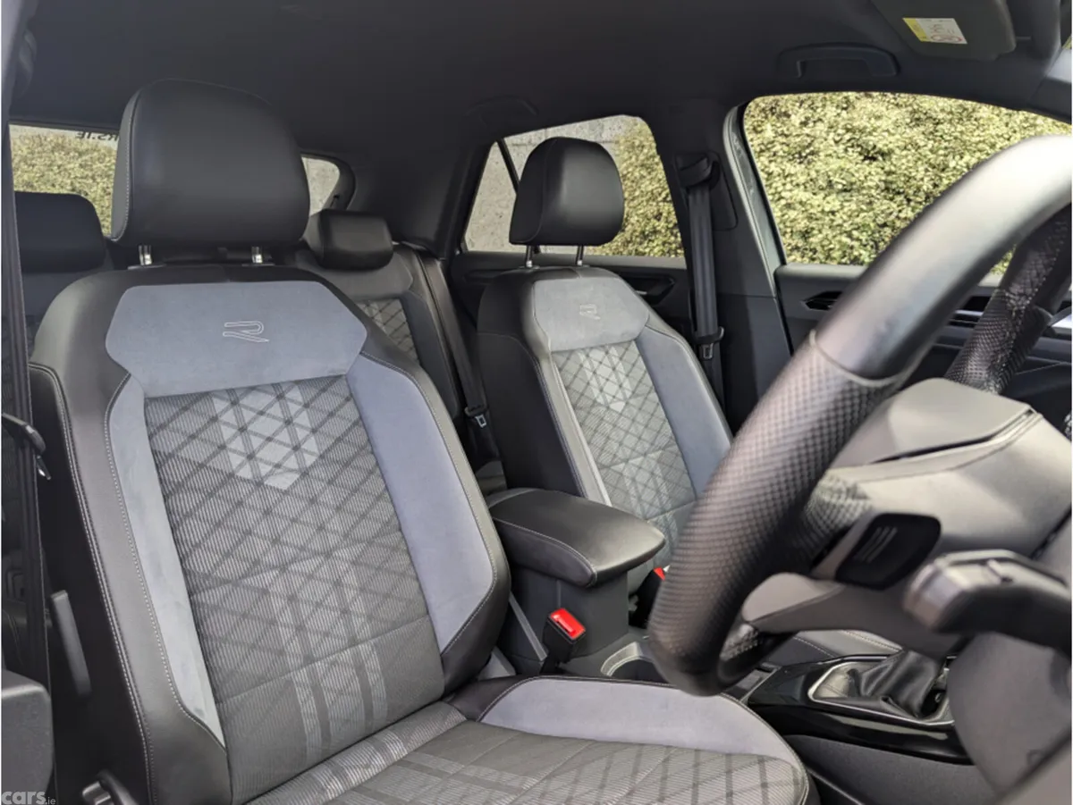 Volkswagen T-Roc SUV, Diesel, 2023, Grey