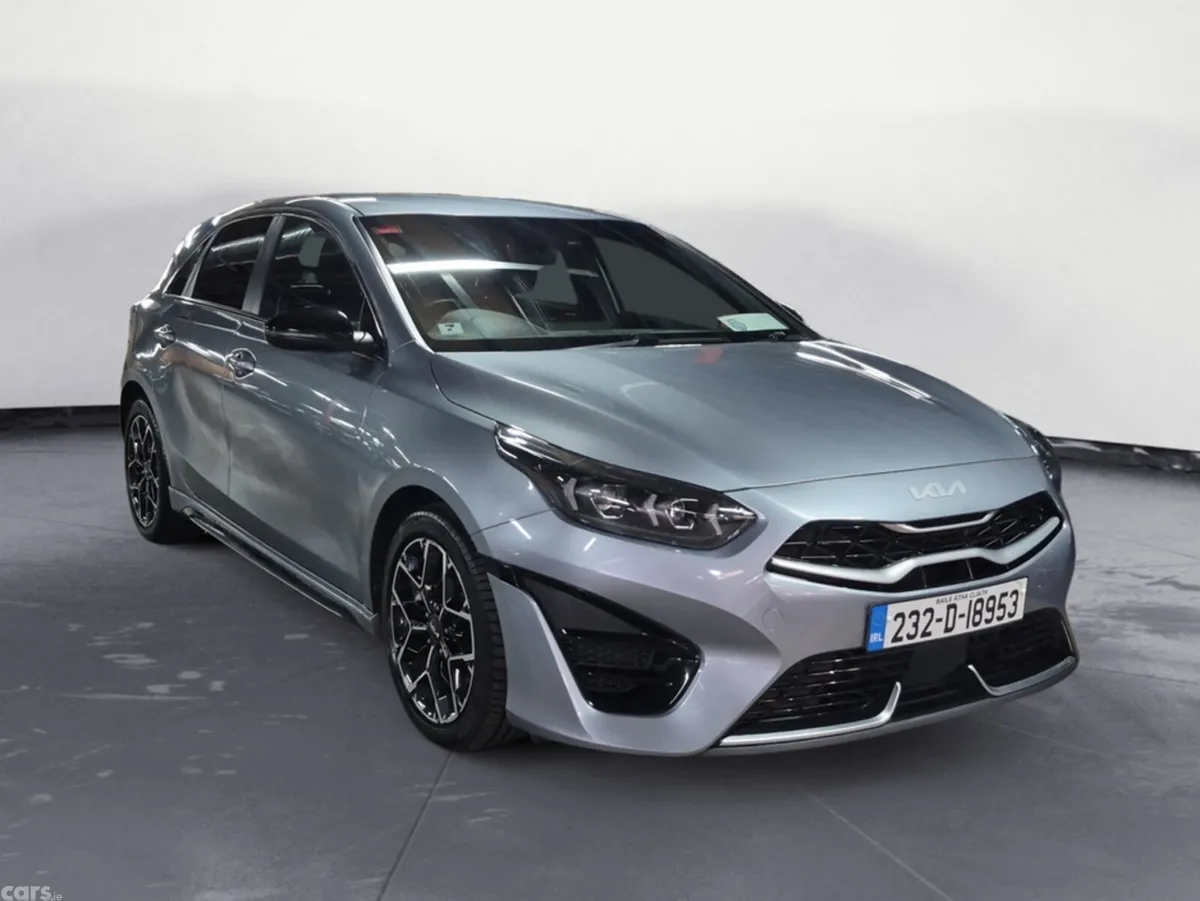 Kia Ceed Hatchback, Diesel, 2023, Grey