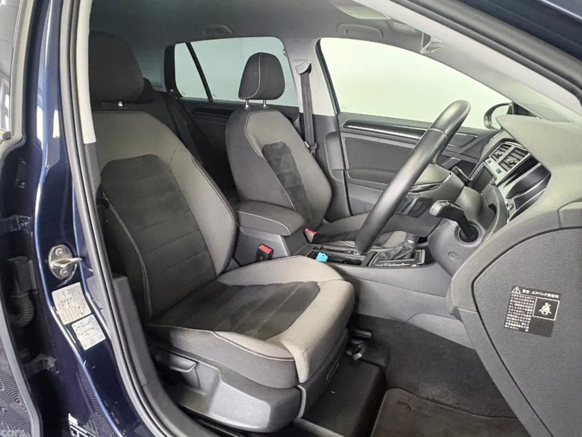 Volkswagen Golf Hatchback, Petrol, 2015, Blue