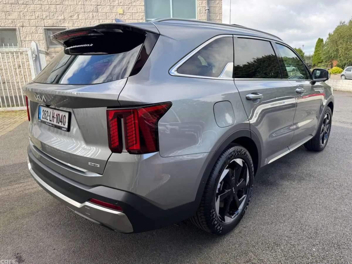 Kia Sorento MPV, Petrol Plug-in Hybrid, 2026, Grey
