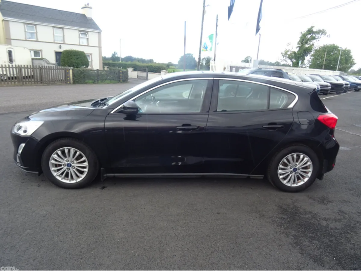 Ford Focus Hatchback, Diesel, 2019, Black