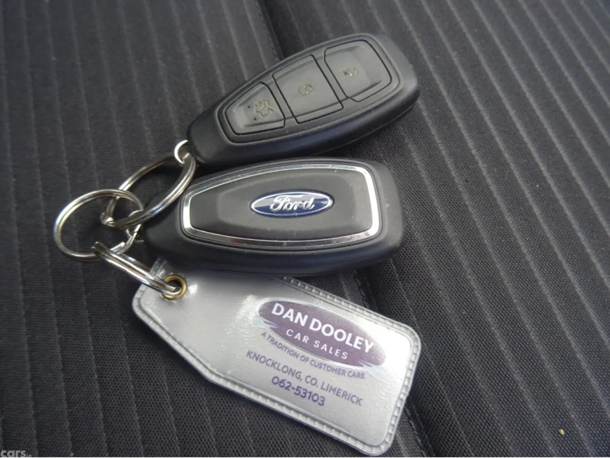 Ford Focus Hatchback, Diesel, 2019, Black