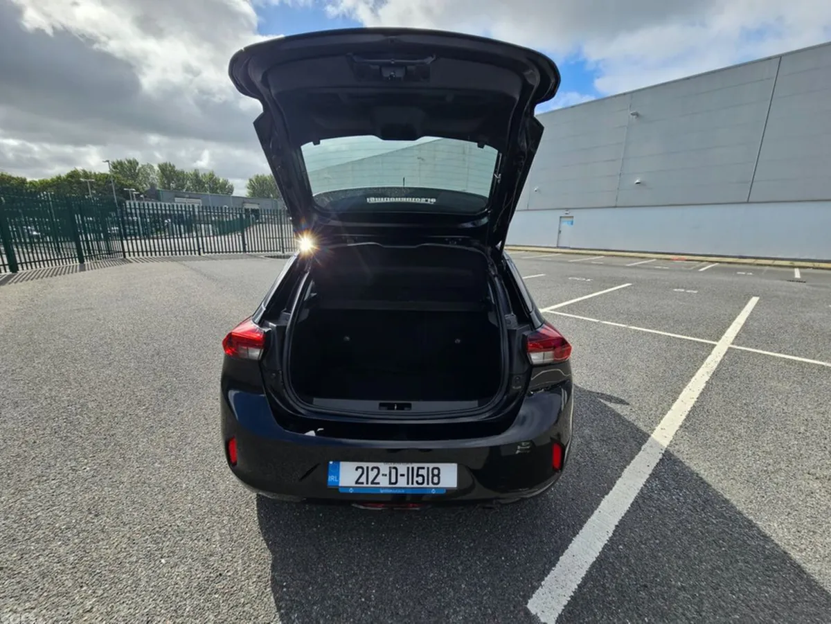 Opel Corsa Hatchback, Petrol, 2021, Black