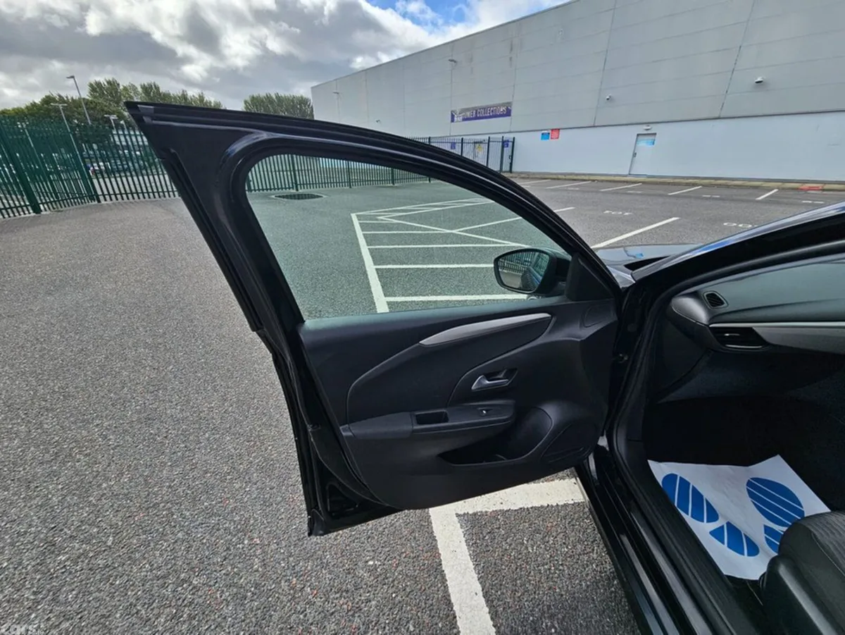 Opel Corsa Hatchback, Petrol, 2021, Black