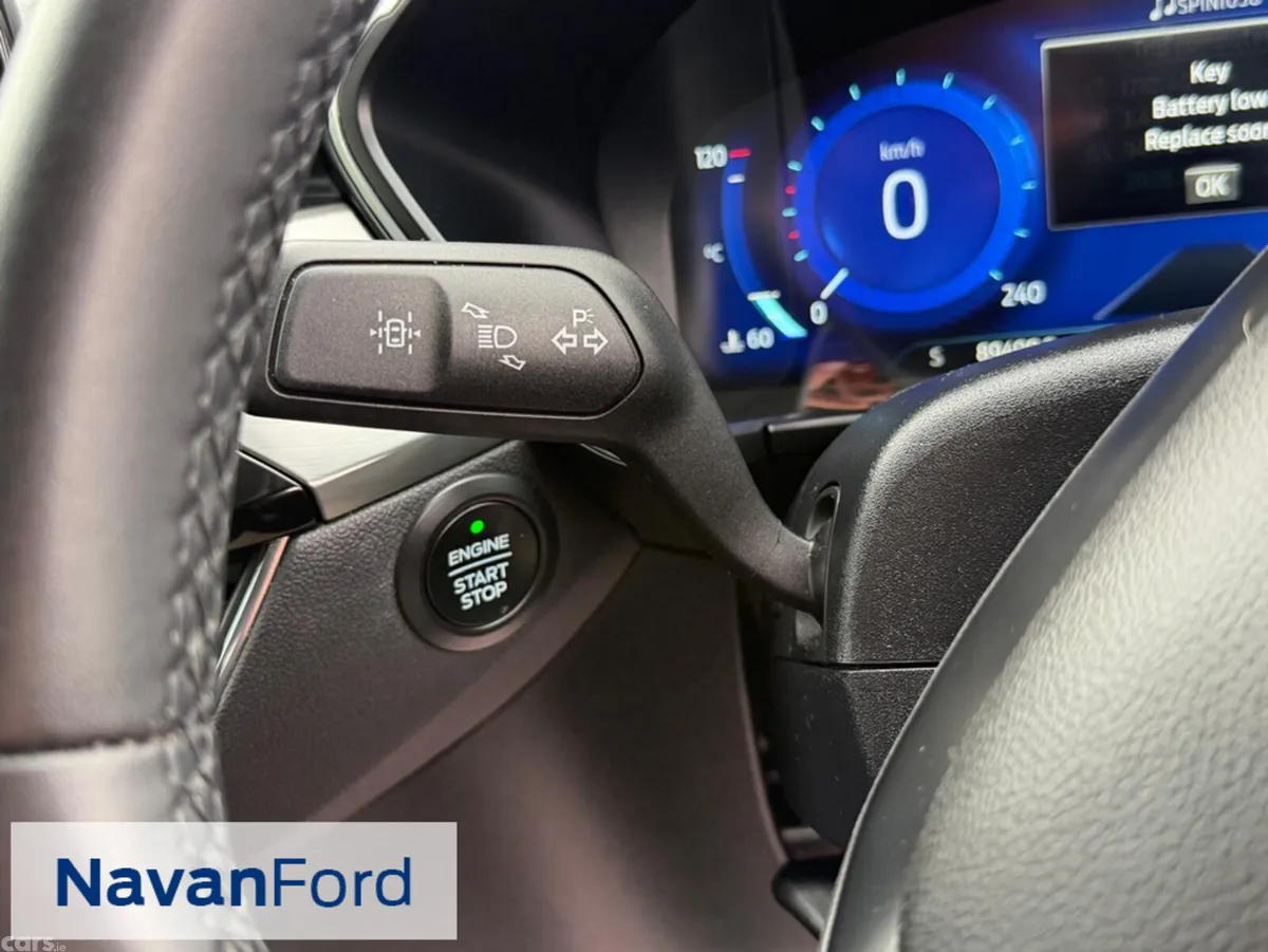 Ford Kuga SUV, Petrol, 2023, Red